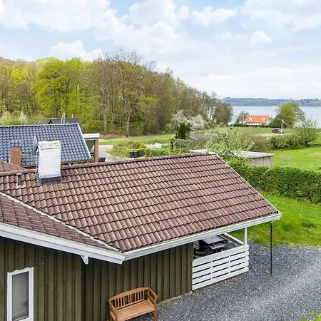 4 Person In B Rkop Feriehus *